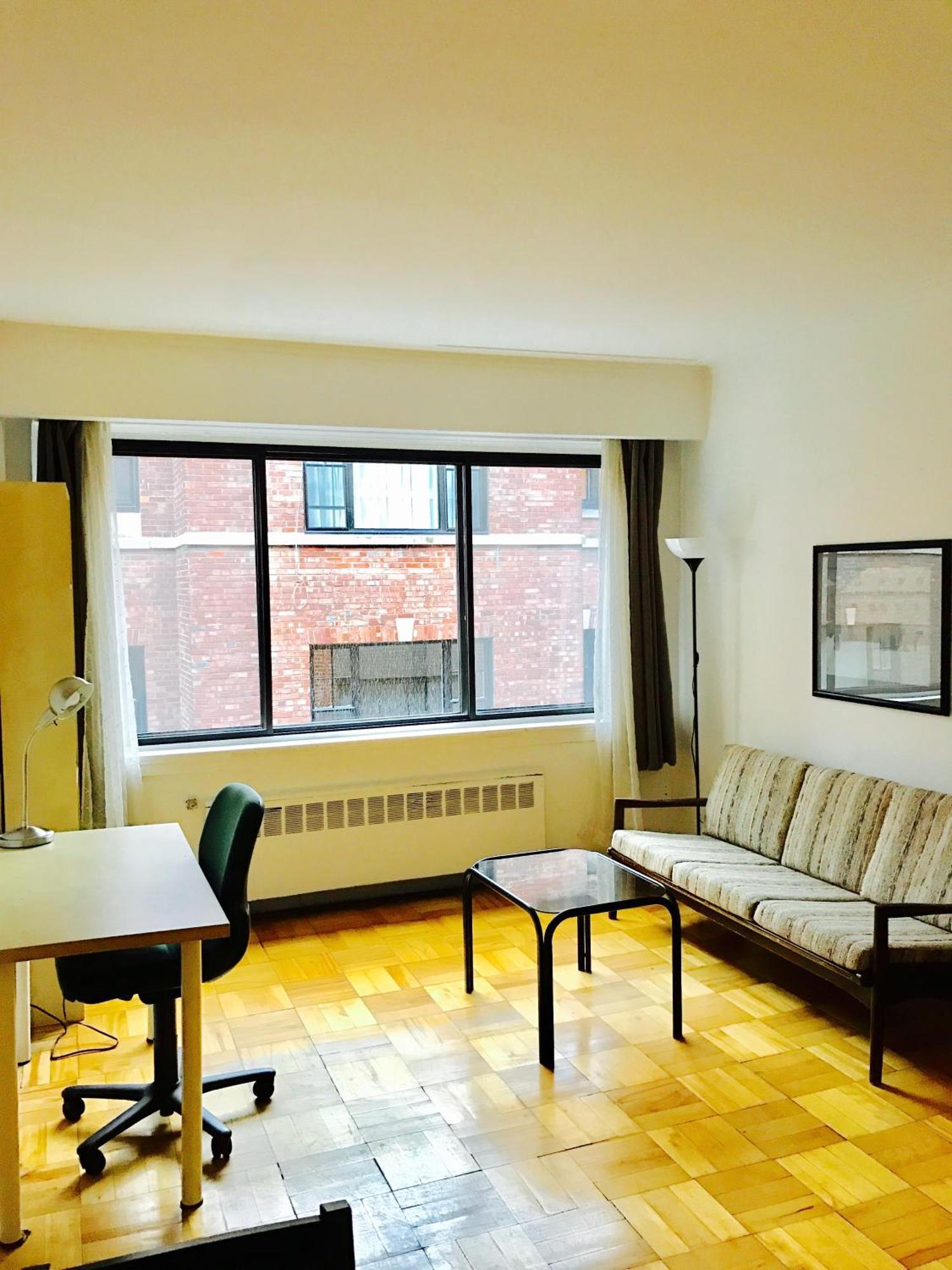 Stylish Montreal Apartment Comfortable Stay In The Golden Square Mile Exterior photo